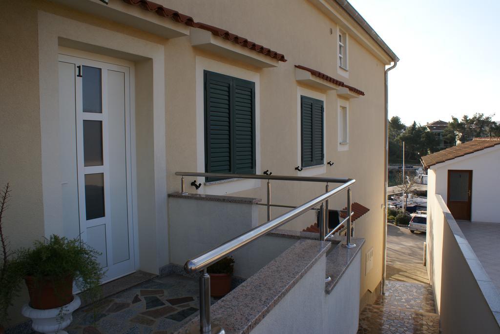 Robert Apartament *